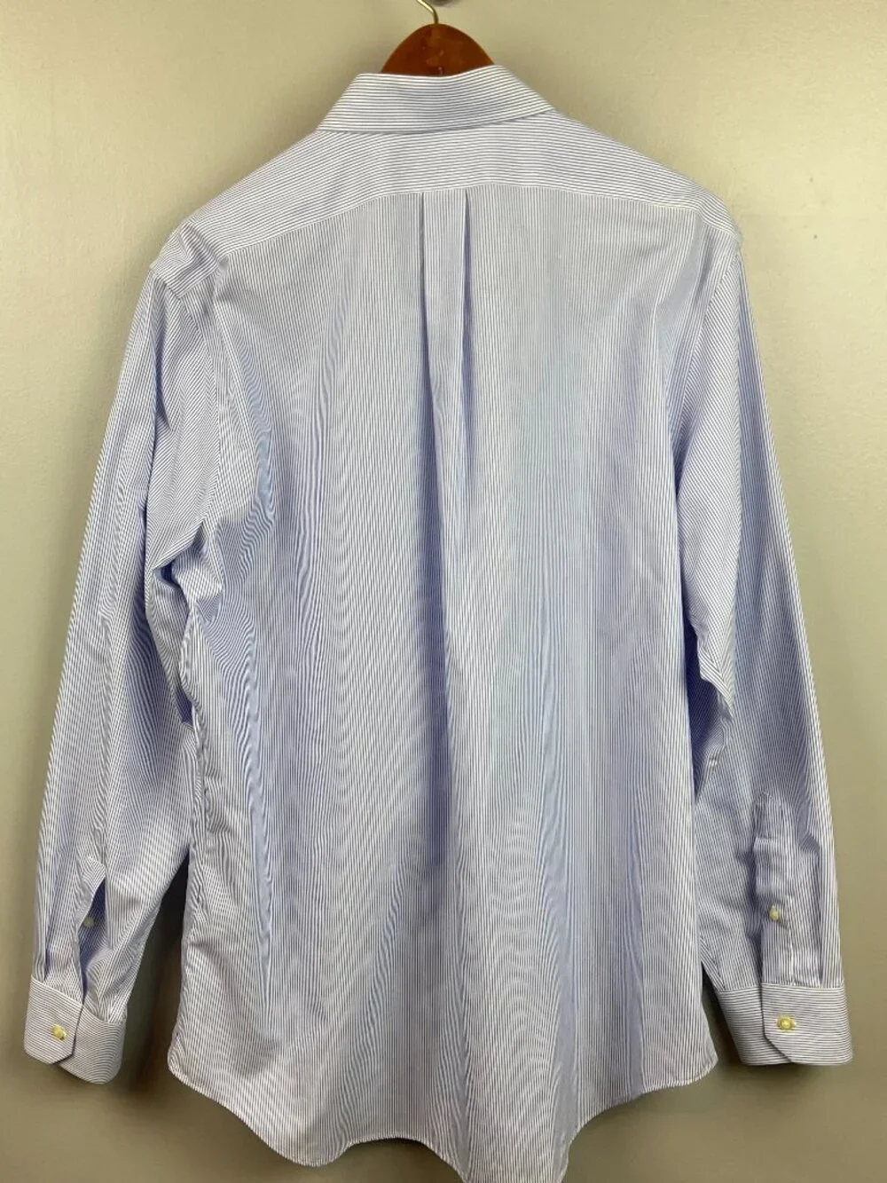 Banana Republic Non-Iron Classic Fit Blue & White Striped Button Up Size Large